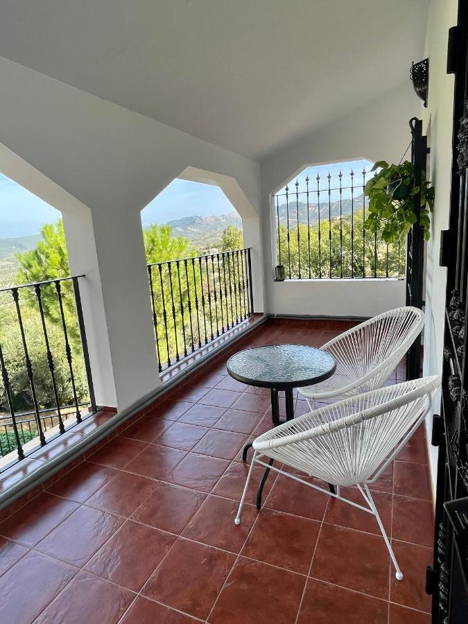 Noviembre La Iruela Villa Exteriör bild
